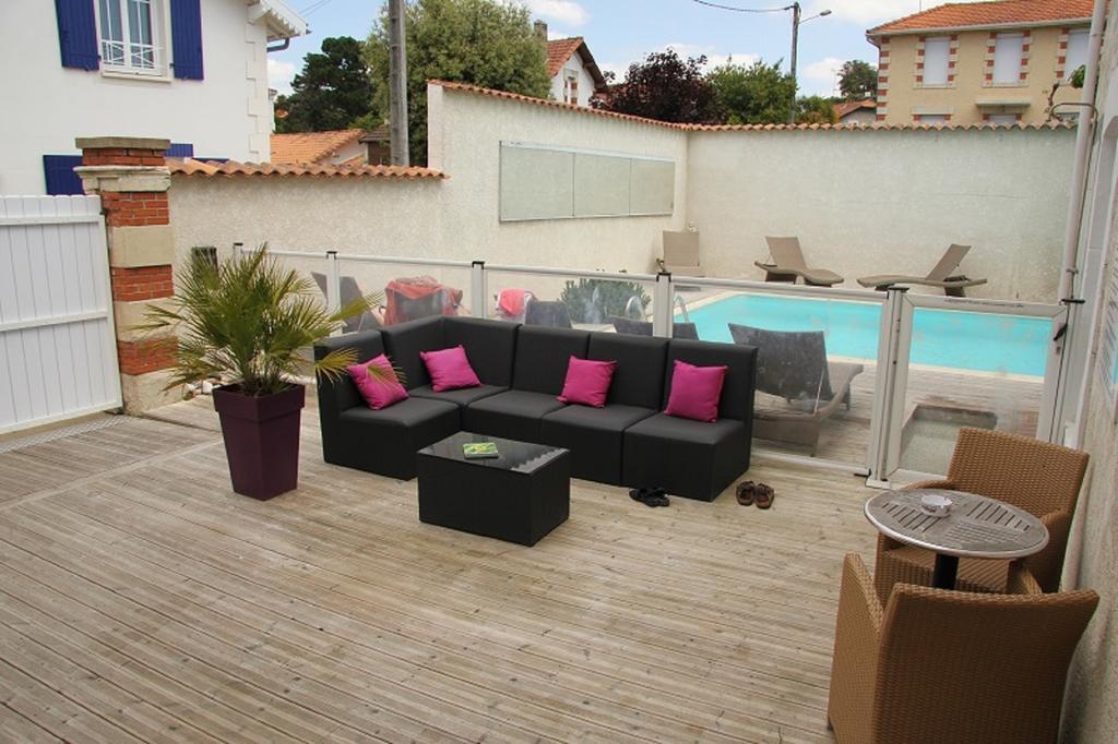 Hotel De La Plage Saint-Palais-sur-Mer Eksteriør billede